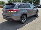 Used 2019 Toyota Highlander XLE image 5