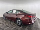Used 2024 Nissan Altima 2.5 SV image 6