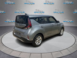 Used 2023 Kia Soul LX w/ LX Technology Package image 3