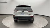 Used 2021 Jeep Cherokee Trailhawk image 3