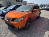 Used 2017 Nissan Rogue Sport SL w/ SL Premium Package image 2