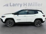 New 2025 Jeep Compass Trailhawk image 2