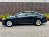 Used 2012 Toyota Camry XLE w/ Leather Pkg image 2