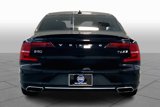 Used 2020 Volvo S90 T6 R-Design image 4