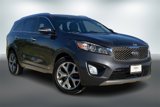 Used 2017 Kia Sorento SX image 3