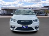 Used 2023 Chrysler Pacifica Touring-L image 5