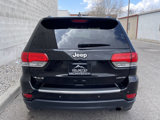 Used 2017 Jeep Grand Cherokee Limited image 2