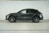 Used 2024 Porsche Macan image 2