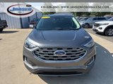 Used 2024 Ford Edge Titanium image 2