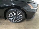 Used 2023 Nissan Altima 2.5 SV w/ SV Premium Package image 2