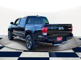 Used 2016 Toyota Tacoma 4x4 Double Cab image 6