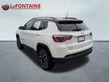 Used 2018 Jeep Compass Limited image 3