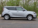 New 2025 Kia Soul S image 2
