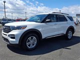 Certified 2022 Ford Explorer XLT w/ Equipment Group 202A image 3