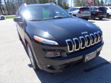 Used 2016 Jeep Cherokee Latitude image 2