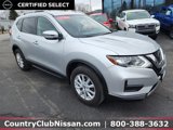 Certified 2018 Nissan Rogue SV image 2