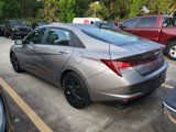 Used 2021 Hyundai Elantra SEL image 3