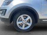 Used 2016 Ford Explorer XLT w/ Equipment Group 202A image 5