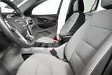 Used 2022 GMC Terrain SLE image 5