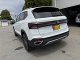 New 2025 Volkswagen Taos SE image 4