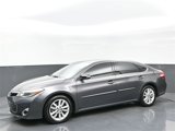 Used 2015 Toyota Avalon Limited image 2
