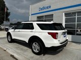 Used 2022 Ford Explorer XLT w/ Equipment Group 202A image 3