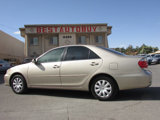Used 2005 Toyota Camry LE image 3