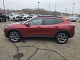 Used 2024 Chevrolet Trax LT image 2