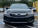 Used 2017 Honda Accord Hybrid Sedan image 3