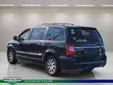Used 2014 Chrysler Town & Country Touring image 4