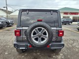 Used 2018 Jeep Wrangler Unlimited Sahara image 5