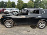 Used 2016 Nissan Rogue SV image 5