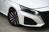 Used 2023 Nissan Altima 2.5 SV image 3