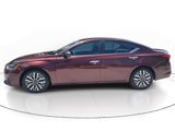 Used 2024 Nissan Altima 2.5 SV image 3