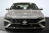 Used 2024 Hyundai Elantra Blue image 3