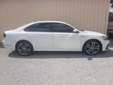Used 2018 Volkswagen Passat 2.0T R-Line image 5