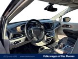 Used 2018 Chrysler Pacifica Touring-L Plus w/ Advanced Safetytec Group image 2
