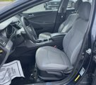 Used 2013 Hyundai Sonata GLS image 2