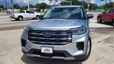 Used 2025 Ford Explorer Active image 3