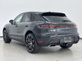 Used 2025 Porsche Macan image 3