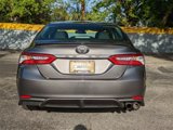 Used 2018 Toyota Camry SE image 6