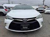 Used 2015 Toyota Camry SE image 2