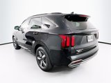 Used 2023 Kia Sorento S image 5