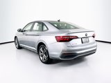 Used 2024 Volkswagen Jetta SE image 5
