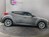 Used 2012 Hyundai Veloster w/ Style Pkg image 4