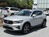 Certified 2025 Volvo XC40 B5 Core image 2