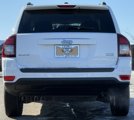 Used 2017 Jeep Compass Latitude image 4