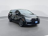 Used 2023 Honda Odyssey Elite image 3