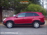 Used 2011 Kia Sorento LX image 2