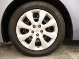 Used 2021 Toyota Corolla LE image 6